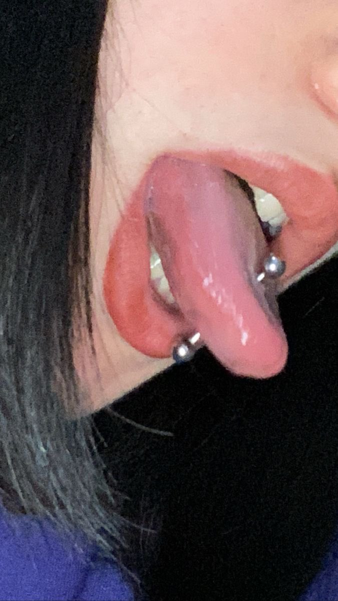 Hot girls get their tongues pierced ~.