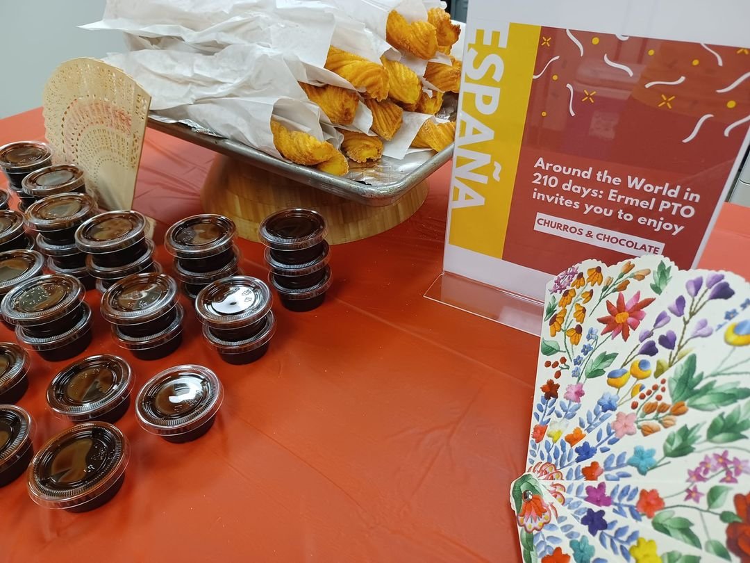 #ThankfulThursday today we say thank you to the staff at @ErmelES_AISD with churros and chocolate sauce. We wish them a restful Thanksgiving break.