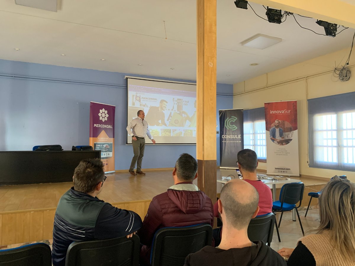 GrupoConsule's tweet photo. Terminamos la segunda sesión de #formación de #Mercondal en Arquillos y Navas de San Juan.

@Innovasur ha pasado por 6 pueblos del condado explicando como funciona la plataforma desde el punto de vista del comerciante y también desde el punto de vista del consumidor. https://t.co/uKC4BzZa42