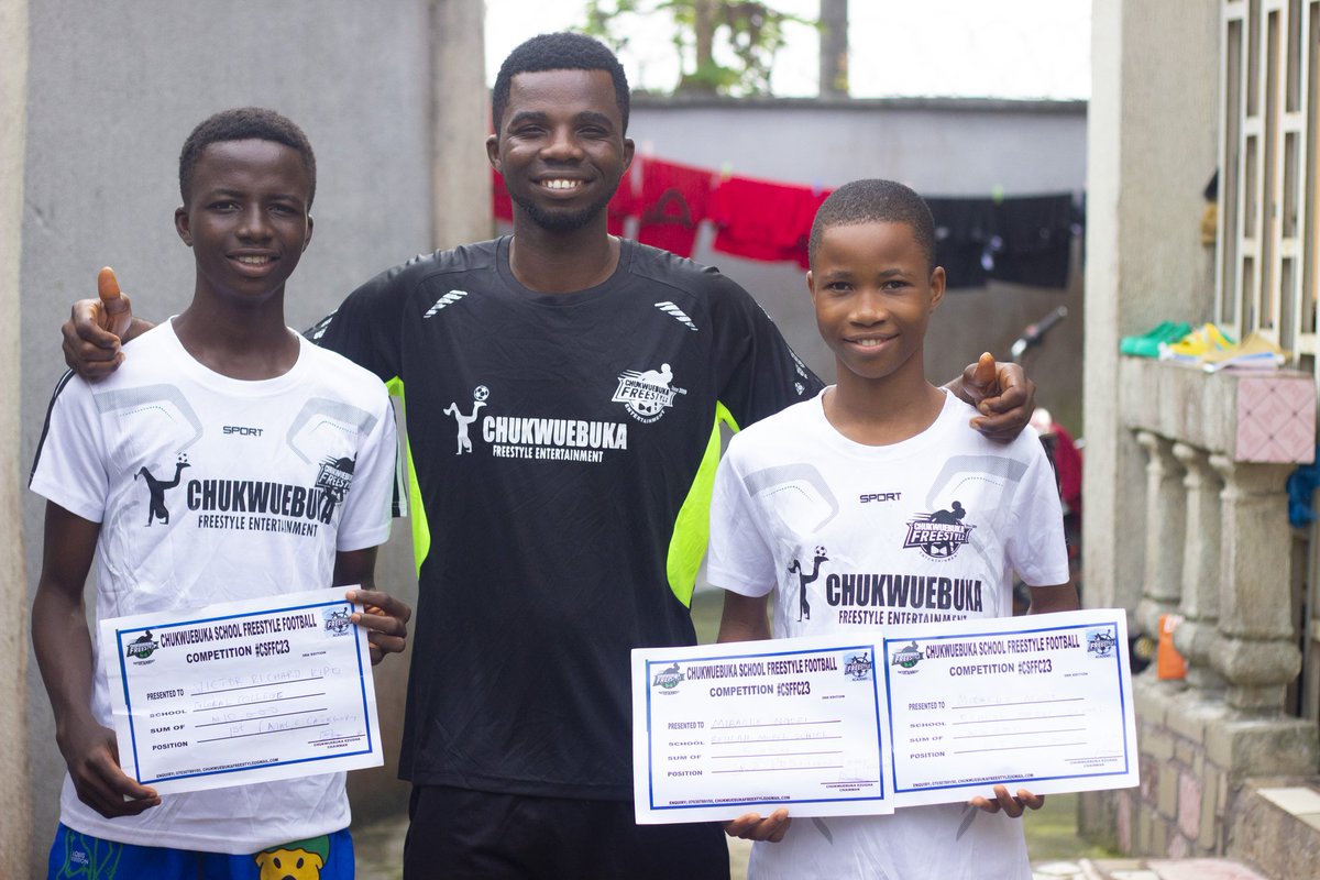 ChukwuebukaFEnt's tweet photo. #CSFFC

Congrat to our winners @VictorKipo from Global College, Akwa Ibom State and @MiracleNgoziO from Beulah Model School, Aba for retaining their title at #CSFFC23

🎥 https://t.co/8uy3xgquyh

#ChukwuebukaFreestyle #ChukwuebukaFreestyleEntertainment #ChukwuebukaEzugha #CSFFTP https://t.co/pwfIrFAqEb