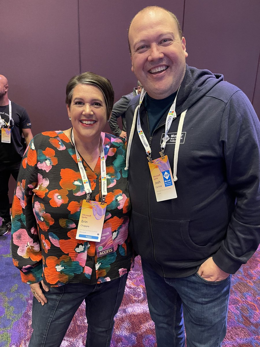 Ran into the incredible @markrussinovich, <a href="/brendandburns/">brendandburns</a> , and <a href="/erinchapple/">Erin Chapple</a> at #MSIgnite today!  So great to have the chance to chat for a few minutes with some folks from the <a href="/Azure/">Microsoft Azure</a> senior leadership team!