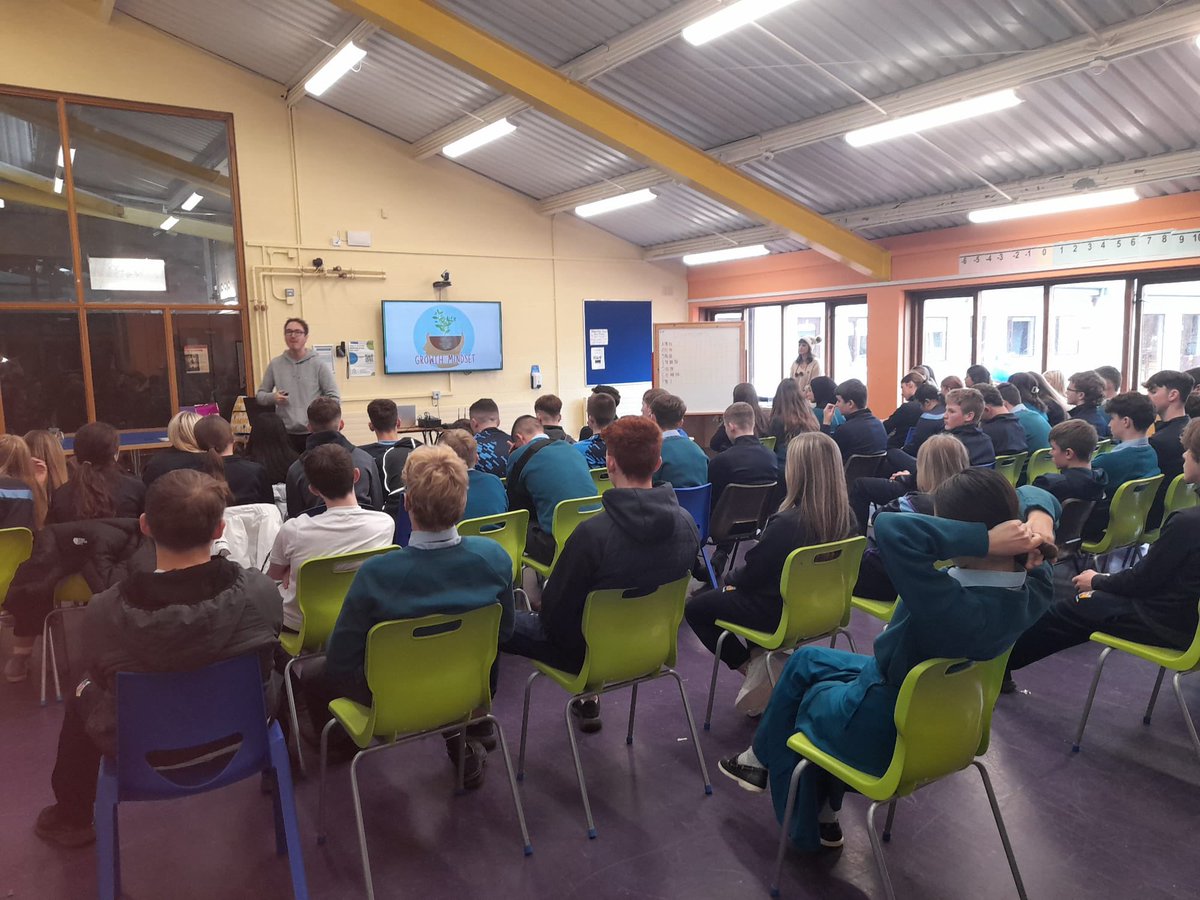 CastletroyC's tweet photo. Ty's on retreat for the day with @AnTobarNua retreat leaders #fun #singoff #teamwork #purpose #cooperation #love #forgiveness #optiontodiscussfaith #reflectiontime #pauseforthought #studentvoice
#SDG3 Good Health & Well-Being #danceoffconterders https://t.co/ehWf0oMkuj