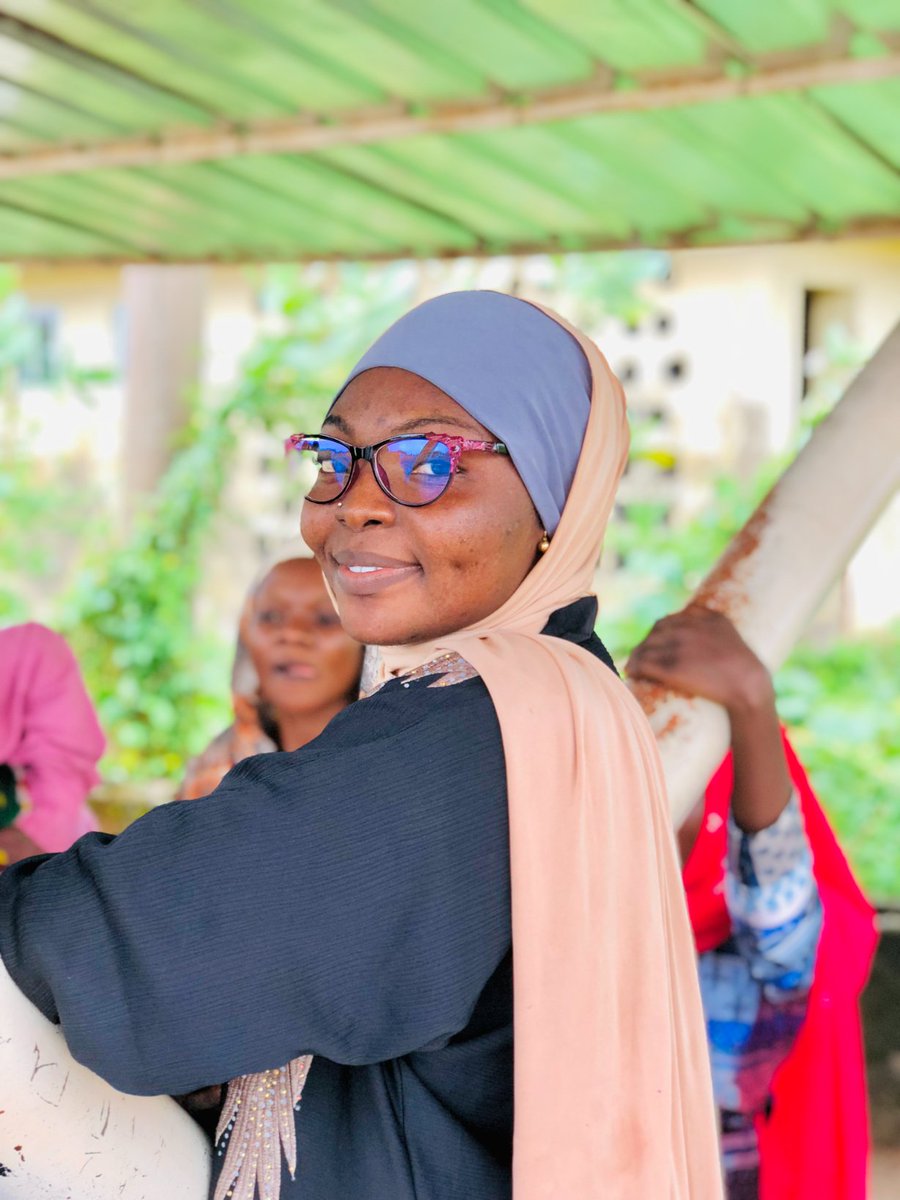 LOVE  is making me weak 🤓🤓
It makes me drop down all my 
Weapons and Crowns 👑

Just to listen to the silent
Whispers of Love births

I wish this feelings
Last long and forever😍😍😍

#ihsanspeaks
@Faizaumar