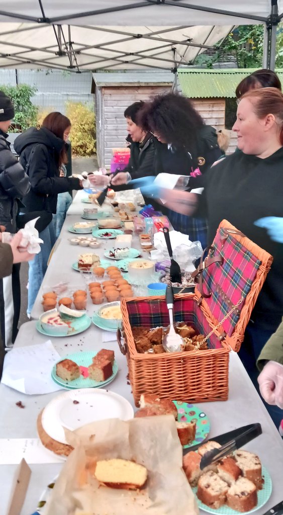 AlbionPrimary's tweet photo. We absolutely loved wearing our pjs at school today to raise money for Children in Need! We wish every day could be cosy pyjama day! Thank you to everyone who donated and to all those who came along to our bake sale after school as well!
#APSAPCC
#APScommunity
#APSfundraising https://t.co/Vf3Eng1qkz