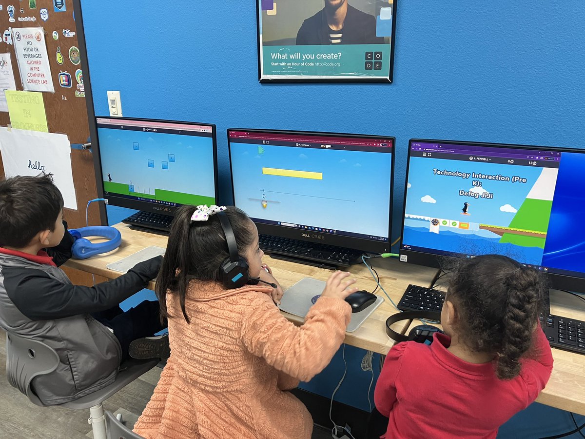 efwmaschool's tweet image. @efwmaschool our goal is that ALL of our PK/Kinder students be successful &amp;amp; have fun on their educational journey.  That is why all this week our students working on #SeetheMath challenges using @STMathTX @STMath #equity #diversity #inclusion #confidence #welovemath #learningmath