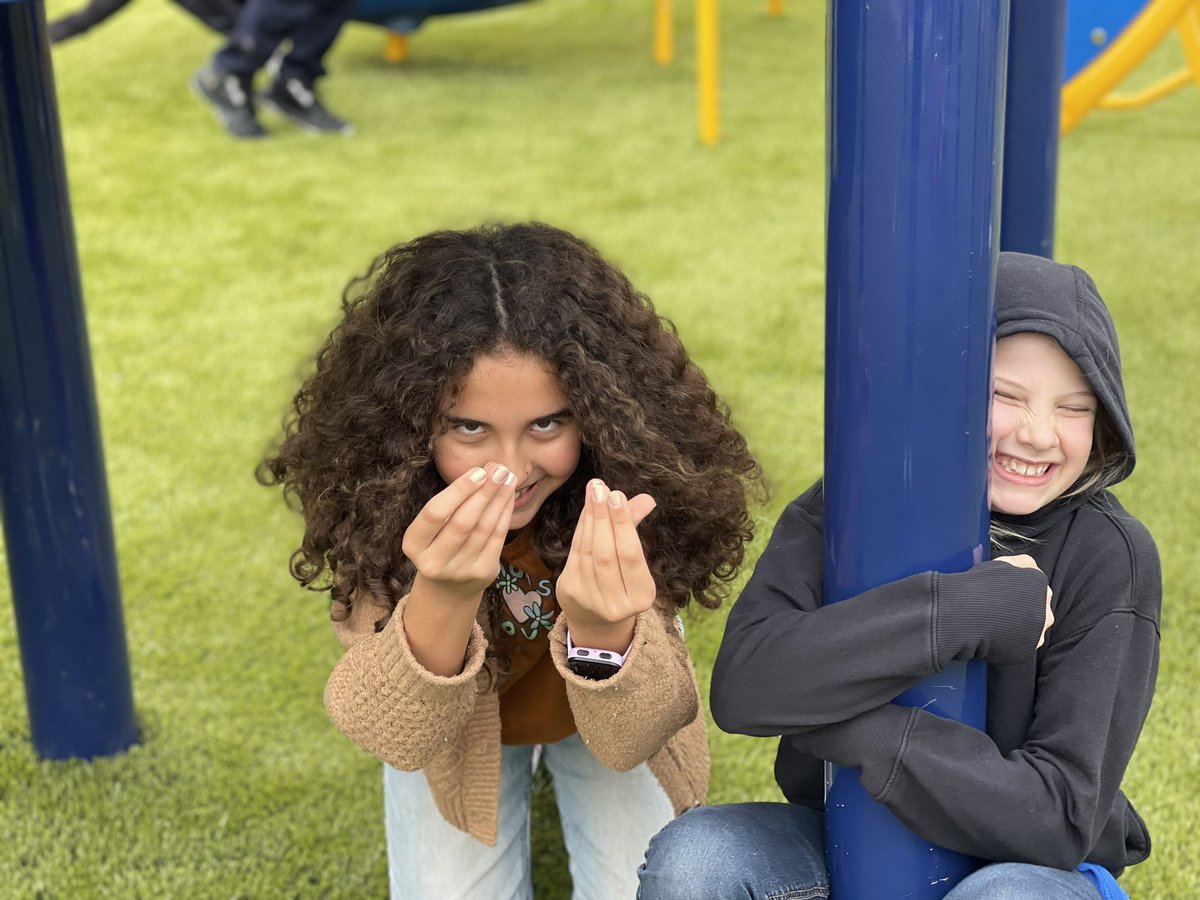 Ashley Atkinson tweet media