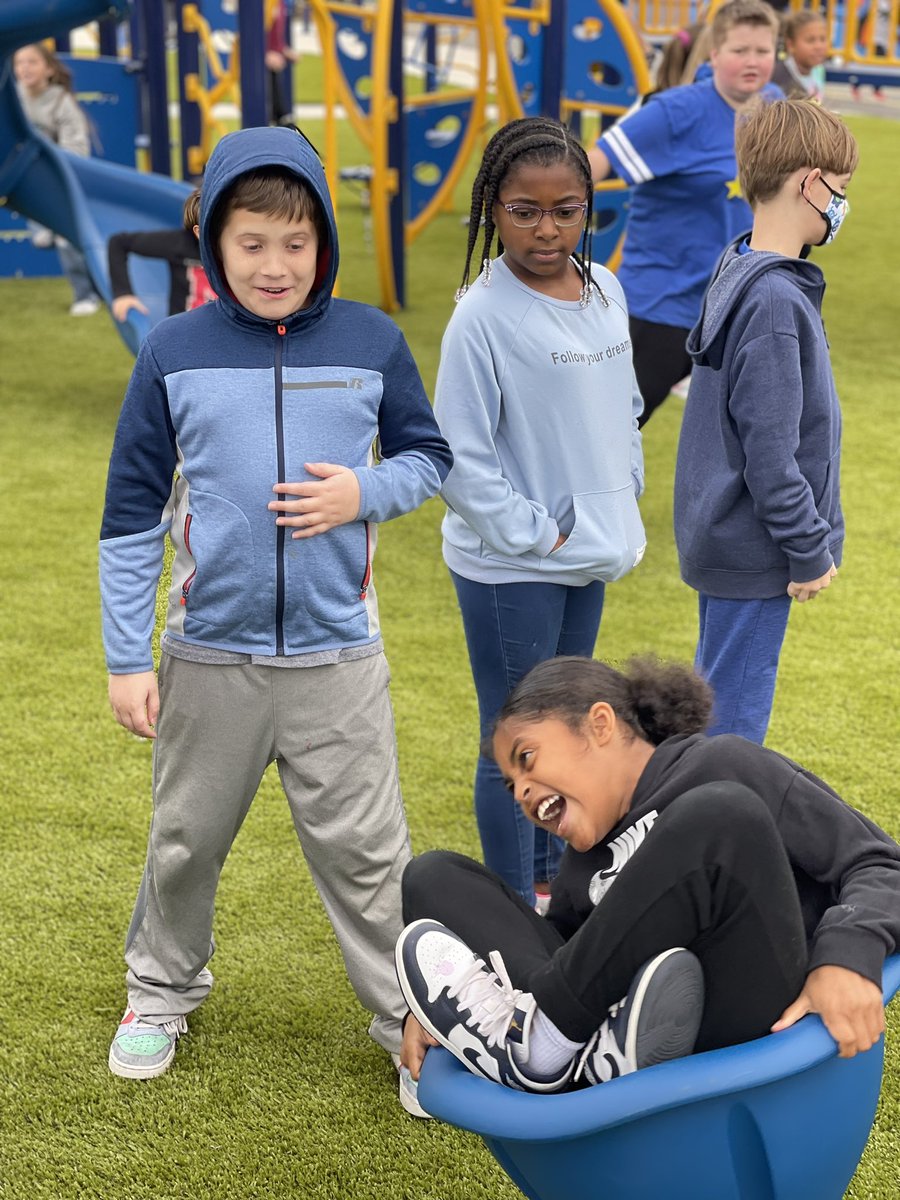 Ashley Atkinson tweet media