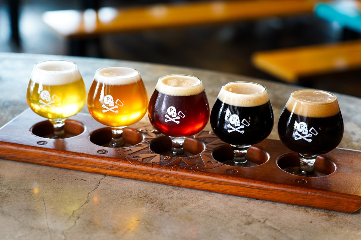 PinthousePizza's tweet photo. Treat yourself to a cozy flight of new winter-friendly brews hitting our tap walls tomorrow at 11am sharp this Friday!
#pinthouse #austintx #freshbeerfriday #stoutweather #craftbeer #brewery https://t.co/ob5tyOBcAD