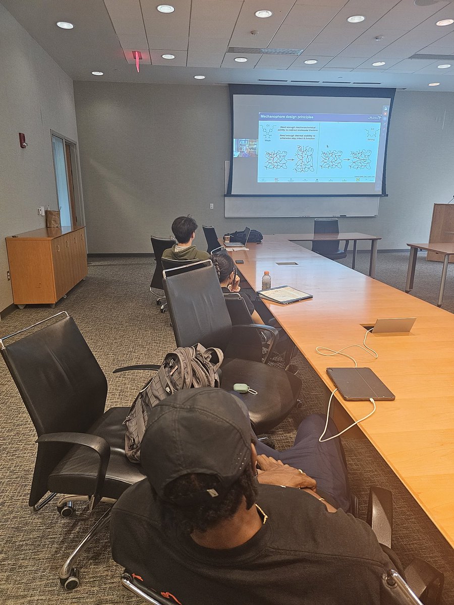 <a href="/FSU_Polymurs/">Kennemur Lab Group</a> learning about mechanochemistry of polymers from Steve Craig and <a href="/Mechanophore/">Jeffrey S. Moore</a> thanks to @acswebinars and <a href="/JPChem1/">Junpeng Wang</a> .