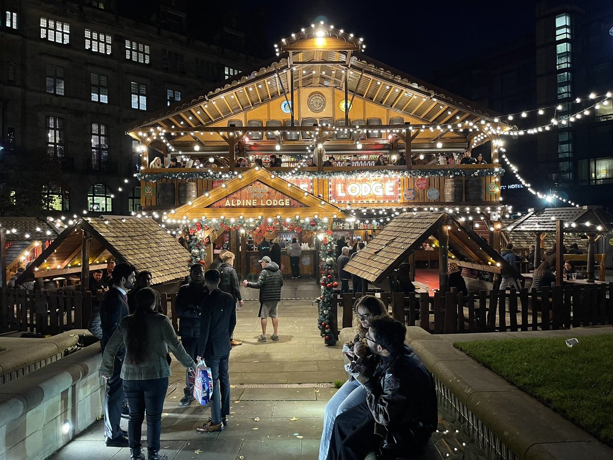 Sheffield’s Christmas markets are open! Meet Santa, ride the big wheel, enjoy Alpine bars and explore dozens of vendors selling festive food, drinks and gifts. Don’t miss the special opening weekend this Saturday and Sunday. For full details visit: welcometosheffield.co.uk/content/events…