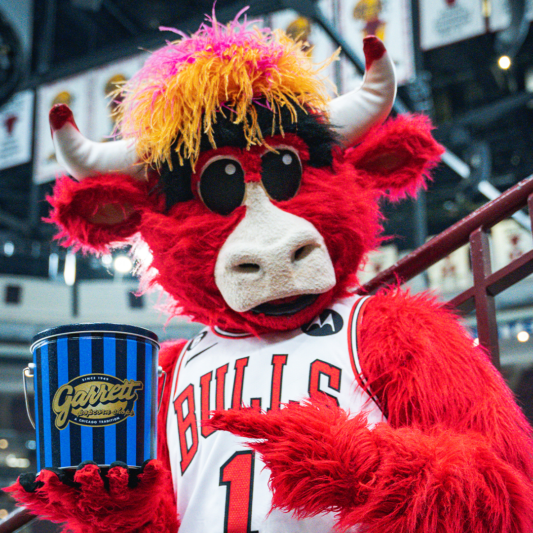#BullsNation, tell us your UC seat location or where you’re watching today’s game from for a chance to win a tin of @GarrettPopcorn 🙌