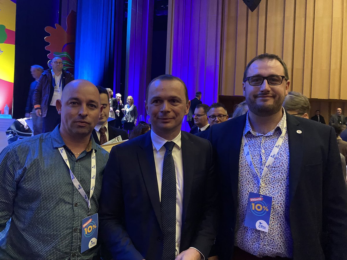 Antho_CHAUVEAU's tweet image. Échange avec @olivierdussopt Ministre du Travail lors du 54ème congrès du @SyndicatCFTC.

#SPASDIS #CFTC #pompiers #Pats
#SDIS #securitecivile