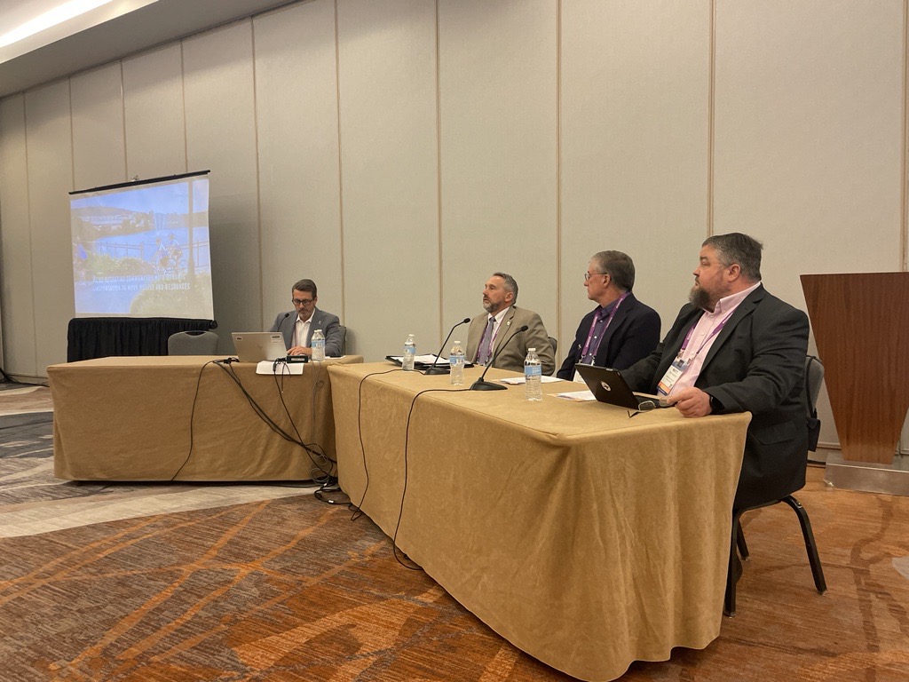 aashtospeaks's tweet photo. State DOT experts discussed how to leverage emerging technologies to bolster asset management capabilities. 

“[AI] has the potential to be transformative in how we do business as agencies,” said @NCDOT COO Chris Peoples. #AASHTOAM https://t.co/xbgbMdqBTH