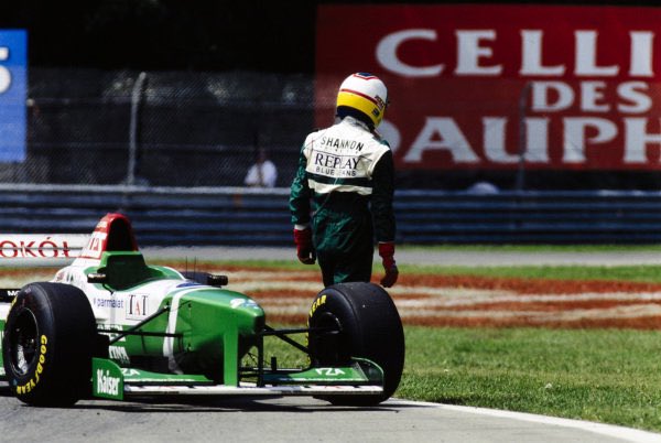 🚨 COMING SOON 🚨

Gone in Forti Seconds - the new docu series.

40 x 40 minute episodes (they were due to be 37.5 minutes each, but filming over-ran by 107%)

Available upon receipt of a Cosworth engine fee.