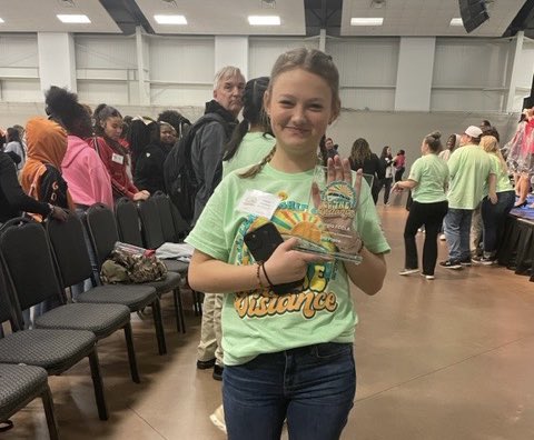 SEBMiddleSchool's tweet photo. Congratulations to SEBMS FCCLA who traveled to Covington, GA on November 14-15 to participate in the Fall Leadership Conference! Students placed in the following categories:
Cupcake Decorating (Ansley Ashdown-3rd place)
Statesmen Test (Mia Kersey-high score award) #ctaedelivers https://t.co/RTNc7Jfm2B