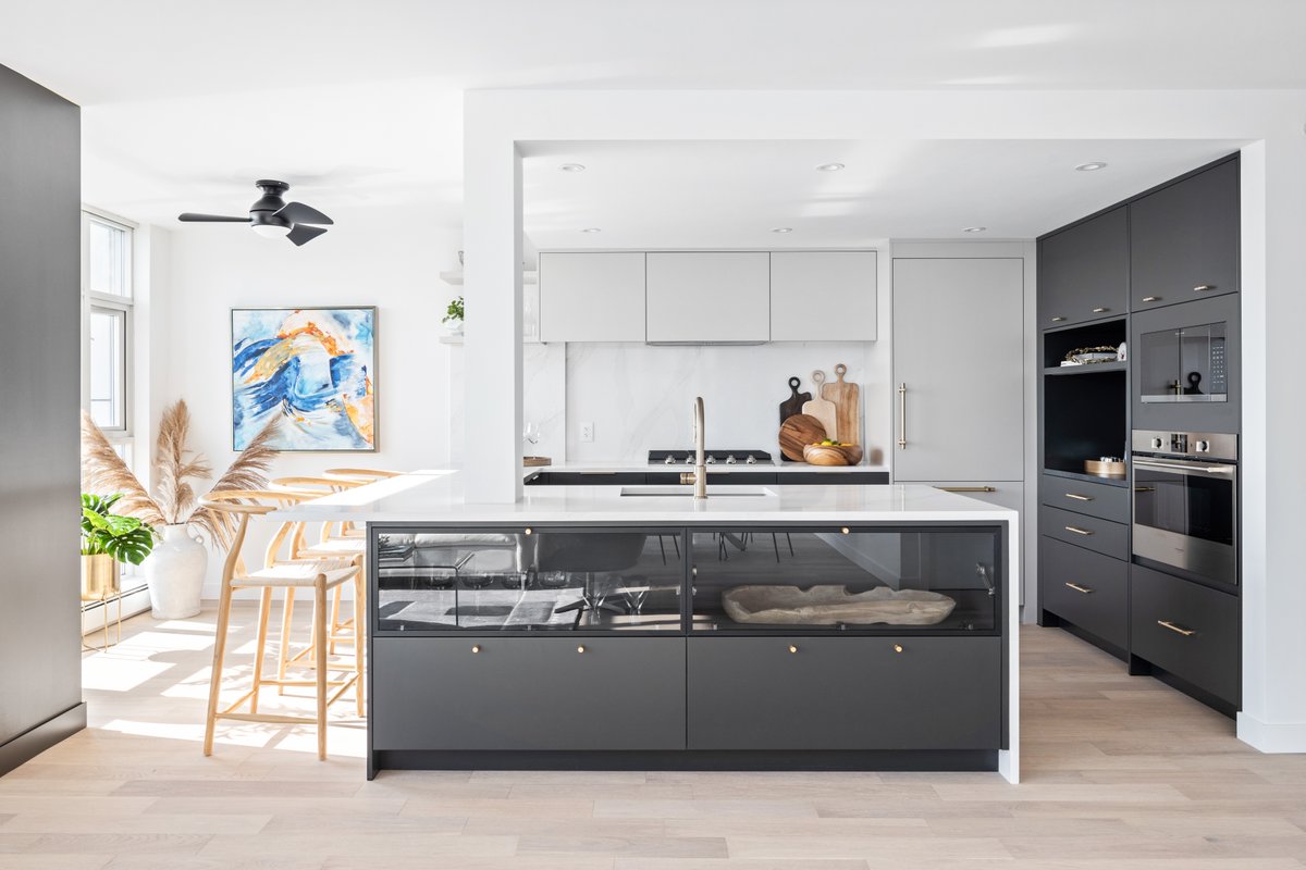 Dive into the variety, from the timeless appeal of granite to the trendy versatility of quartz. Your Winnipeg home deserves the best; every material has its strengths &amp; considerations! Our experts can help you decide which material is best for your home! 

canadiancountertops.com