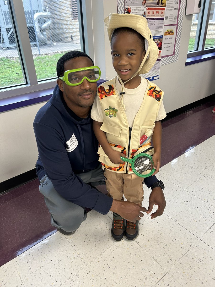 Alex Radow tweet media