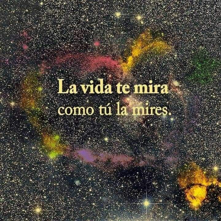 Antonio_Quia_Z's tweet photo. No te compliques DISFRUTA; no te quejes APRENDE; no te enojes Sonríe.
#EquipoADMM
#JuntosPorTezoyuca
#Dtt39
#FelizJueves https://t.co/MEc33cuX01