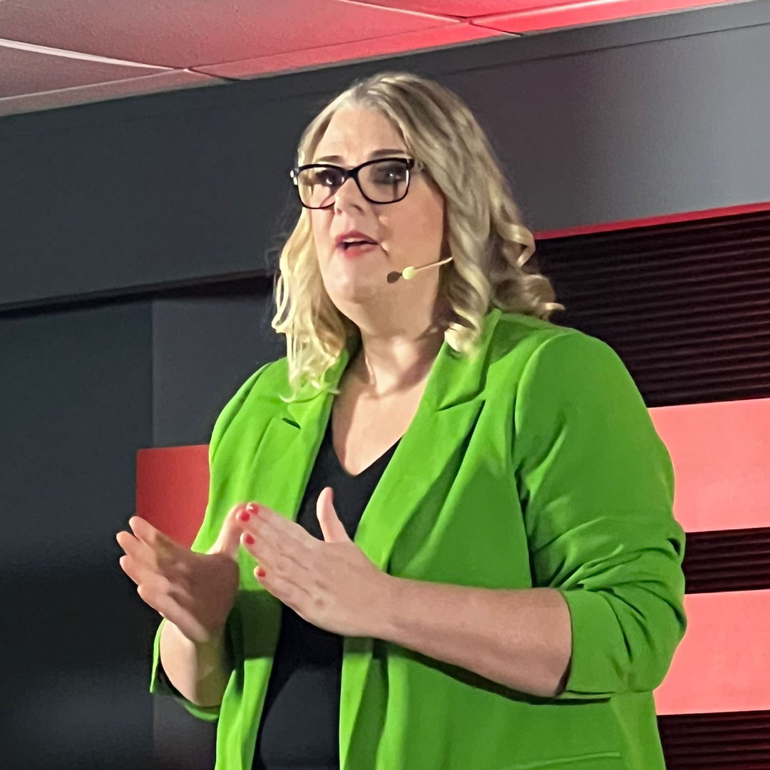 Welcoming us back after the break is <a href="/LouisaHerridge/">Louisa Herridge</a>.

Her talk is called ‘Could reading a bedtime story change the world?’.

She asks us ‘What happened to reading for pleasure’?

Are we are letting our children down by teaching literacy from age four?

#TEDxWarrington #reading