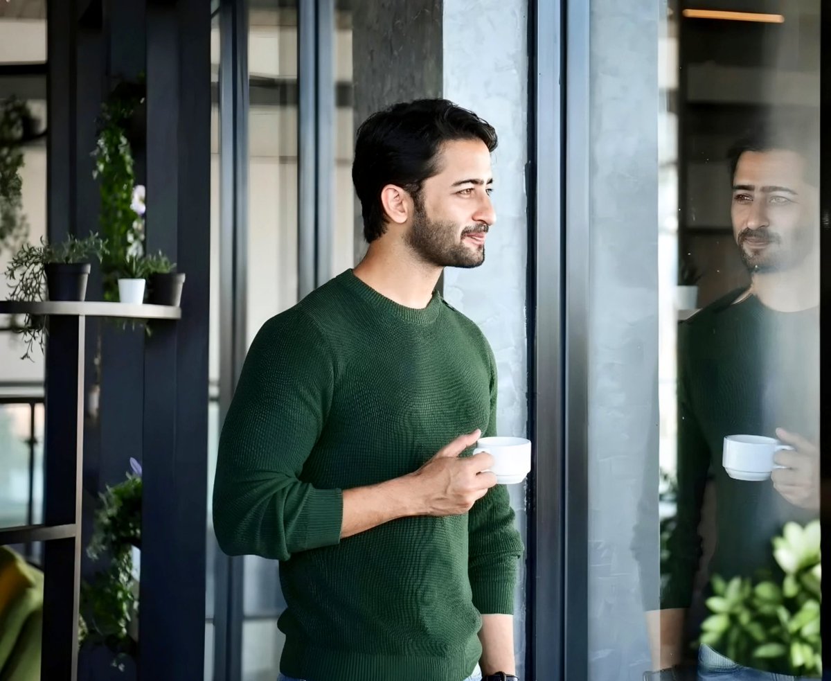 ritu0174's tweet image. Your Smile Is A Cure To Someone, Your Happiness Is Happiness To Someone ✨️✨️

Such A Beautiful Capture This Is 😍

#ShaheerSheikh #BeautifulHuman #StayHealthy #RiseNShine #LoveAndRespect

@Shaheer_S ♥️

#GodBlessYou #ShaheerSheikh