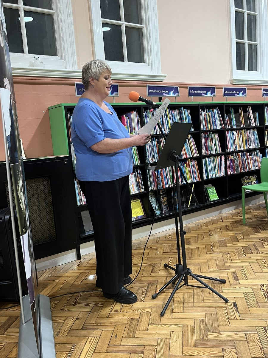 JustinReed62's tweet photo. Brilliant @wowfest #pulpidol24 heat tonight. Congratulations to the winner Patrick Browne reading Stay Mum. https://t.co/xHdQ6ItQGa