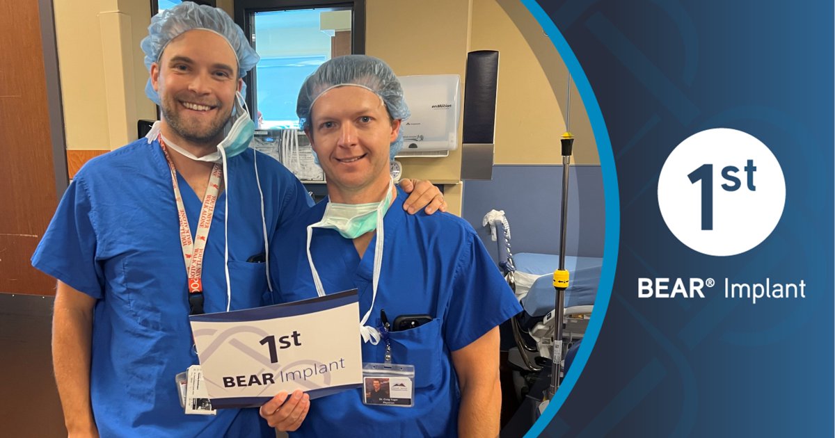 MiachOrtho's tweet photo. Congratulations to Dr. Craig Yager of @csorthopaedics for completing his first #BEARImplant procedure! #ACLtear #ACLrestoration #BEARacl https://t.co/9OUOelUph2