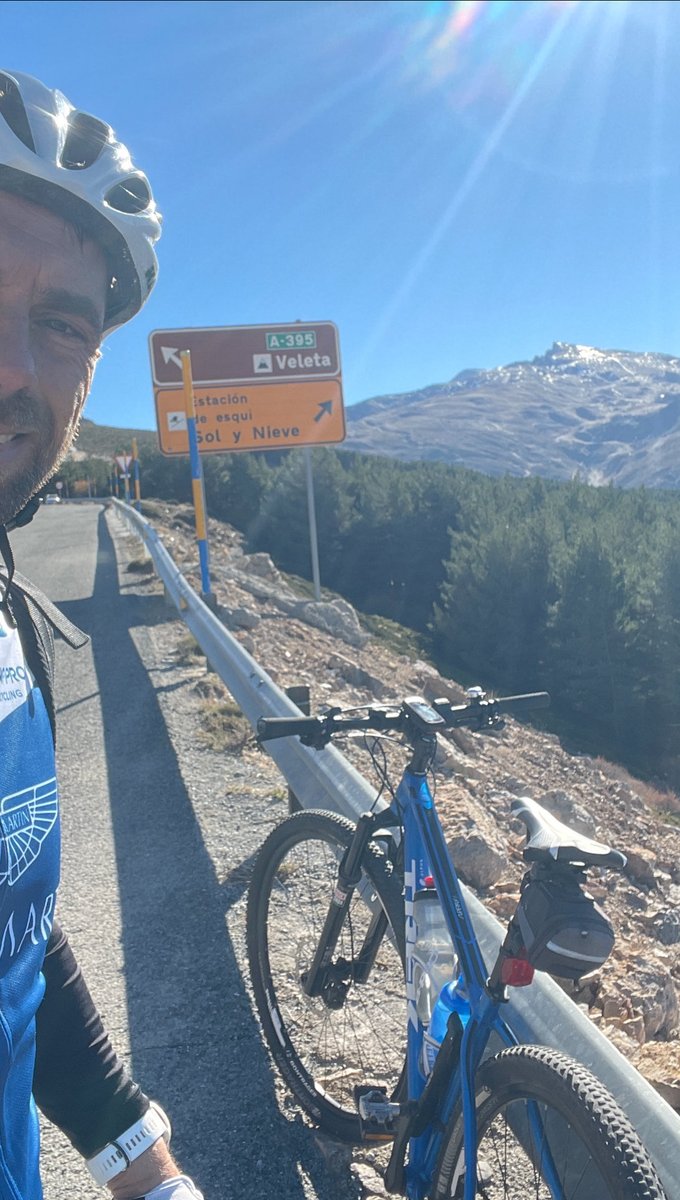 jflanzat's tweet photo. Noviembre #SierraNevada https://t.co/nVVKIJT06E