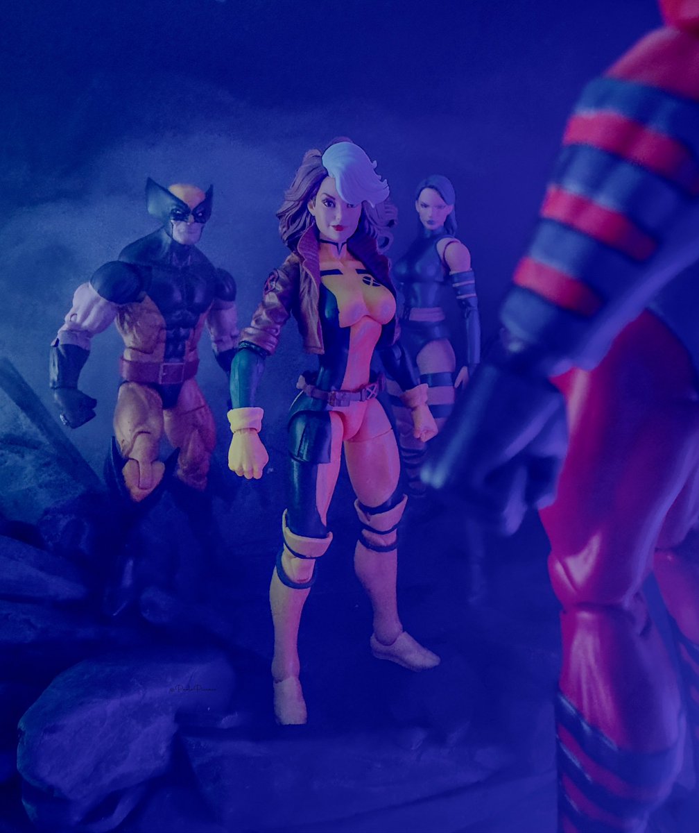 Hello, Rogue.
 #xmen #rogue #Wolverine #psylocke #xmen97 #xmencomics