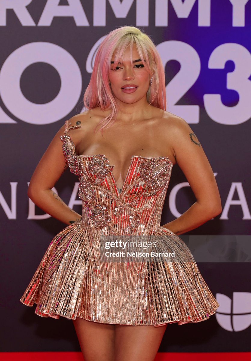 KGQueendom's tweet photo. .@karolg #LatinGRAMMY 🔥 https://t.co/v9BcO4KafB
