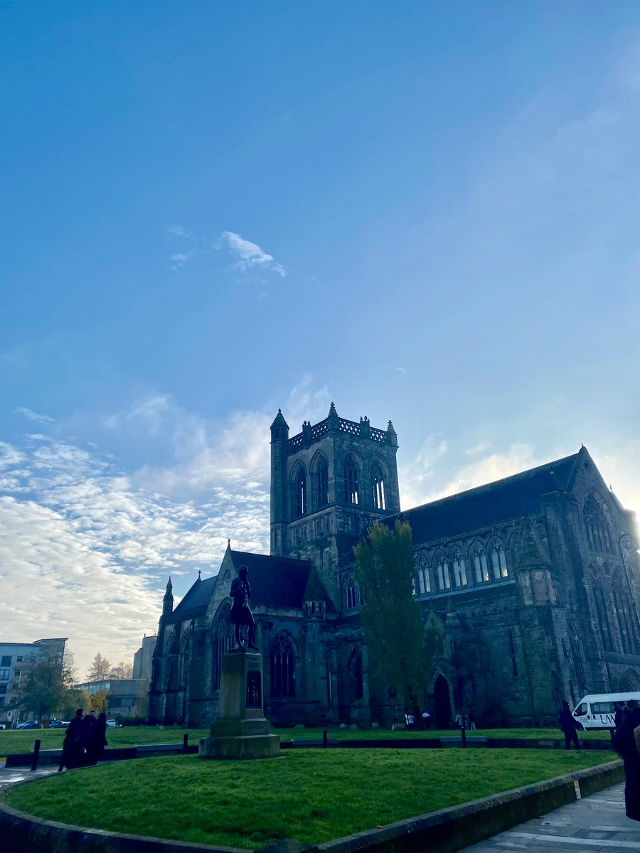 Congratulations to all of the @UWS Operating Department Practitioners (ODPs) graduating today.  #ODP