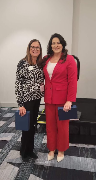 MCSPublic's tweet photo. Congratulations to our own Leslie Brasfield for receiving the 2023 Rural Health Association Award of Merit! #WeAreCity https://t.co/OzS2X1lRDd