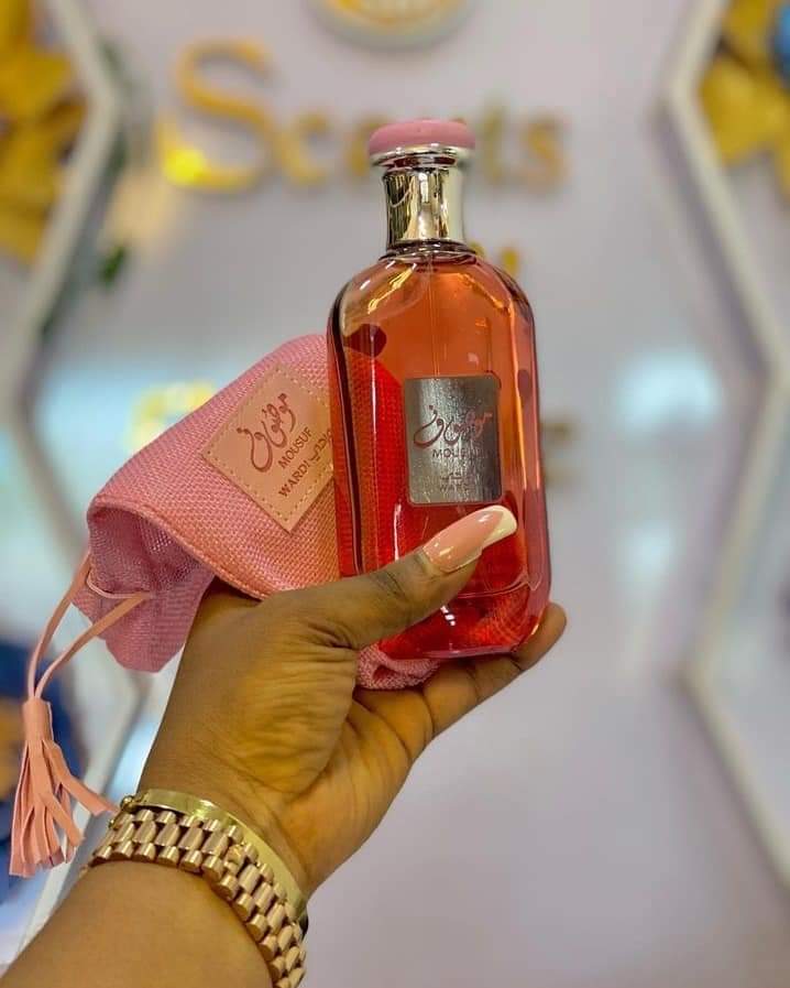 officia_ephraim's tweet photo. Get any of theses for ₦11,500.
Distance is not a barrier.
Thank you for your patronage.
#YourPerfumePlug
@thezarastores
@ABUJAPLUG
@A_Abby_Abi
@_Thrixian
@CatiaKyen
@ChinweBlesing
@mrbayoa1
Kindly retweet, my customer might be on your timeline.
Thanks and God bless you! https://t.co/kt9KHEBmWI
