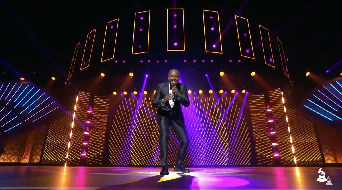 thiaguinhocomth's tweet photo. Que orgulho! THIAGO ANDRE NO GRAMMY #EquipeTHi https://t.co/83HNmh7aMK