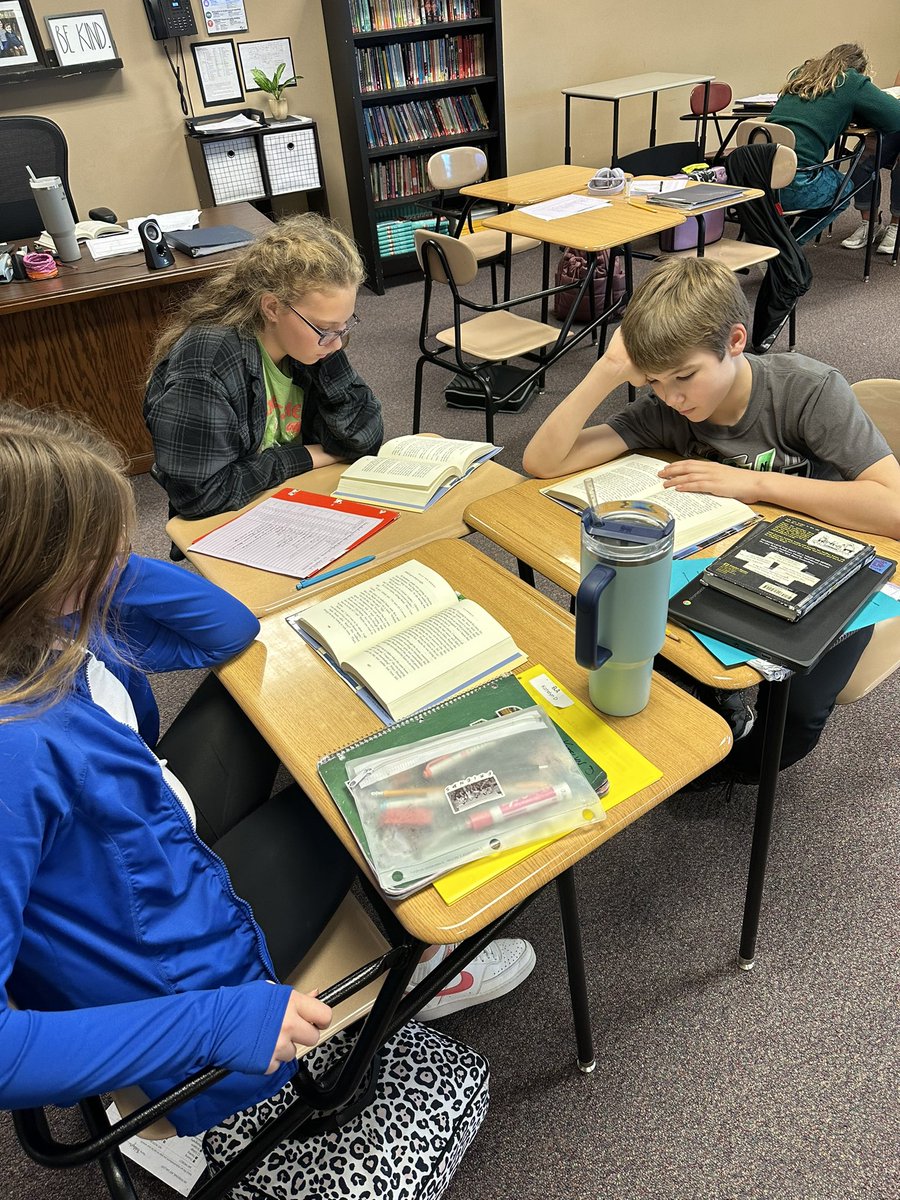 “What I have since realized is that if people expect you to be brave, sometimes you pretend that you are, even when you are frightened down to your very bones.”  #npspanthers

-Sharon Creech, Walk Two Moons