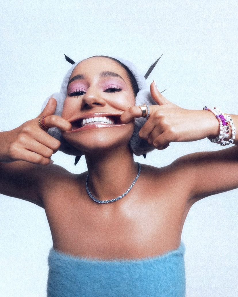 SituationsSquad's tweet photo. sourire Colgate ✨🦷 @lenasituations https://t.co/951uWEsrkn
