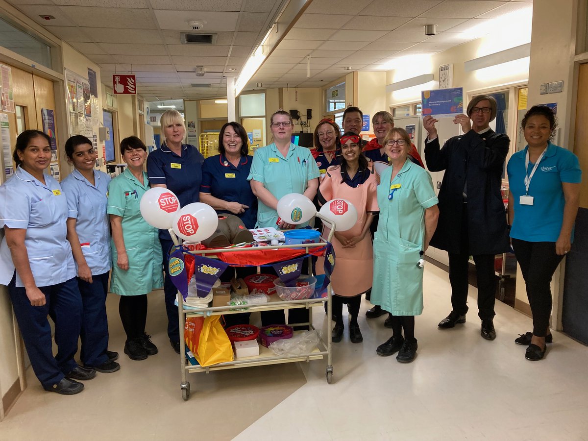 More educating and raising awareness today #StopThePressureDay at the Princess Royal @sath amazing engagement from our ward teams and invaluable support from our industry partners #urgomedical
#makingeverycontactcount
#so_tv
#StopThePressure 
#healingpeople