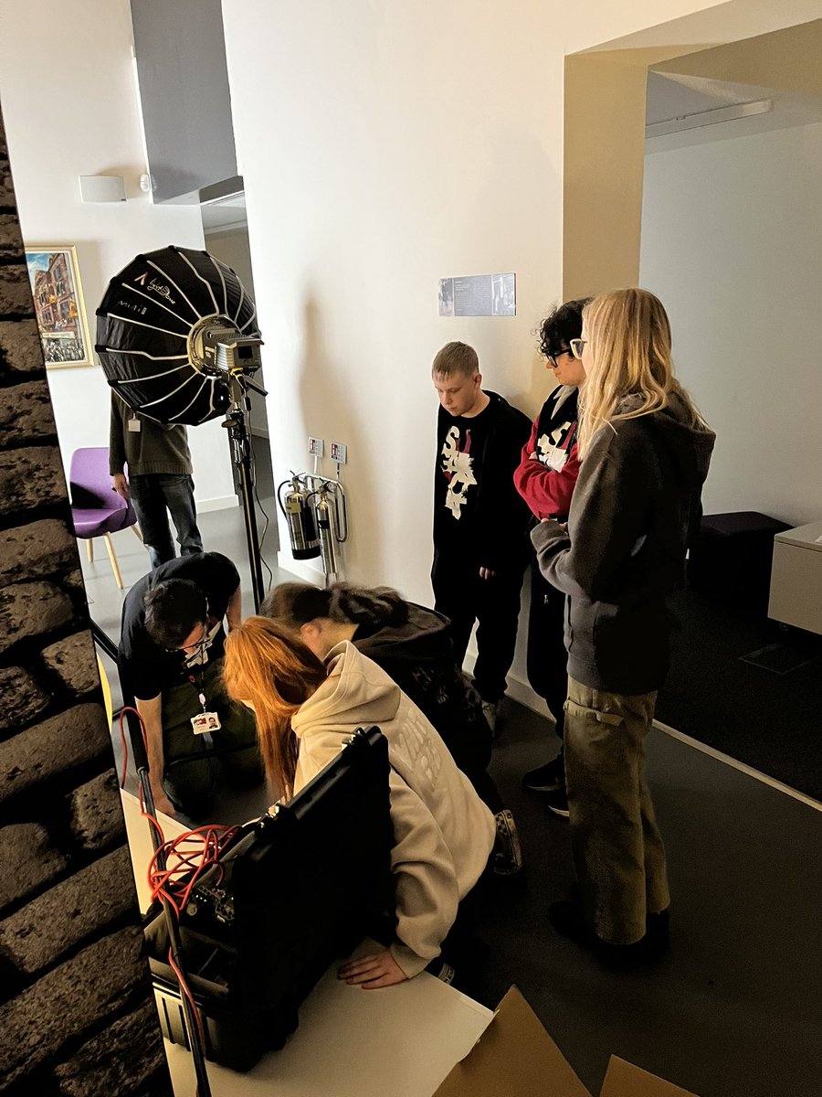 DunHSdrama's tweet photo. 💗Miss L was invited along to @ONFifePress Sugarcoat session tonight.
🎥The YP are creating a film and exhibition about well-being, shown next June.
⭐️Zack, Pearseus and Cohan from DHS are all in the project! 
#creativeindustries #article12 https://t.co/dHnuwYwisT
