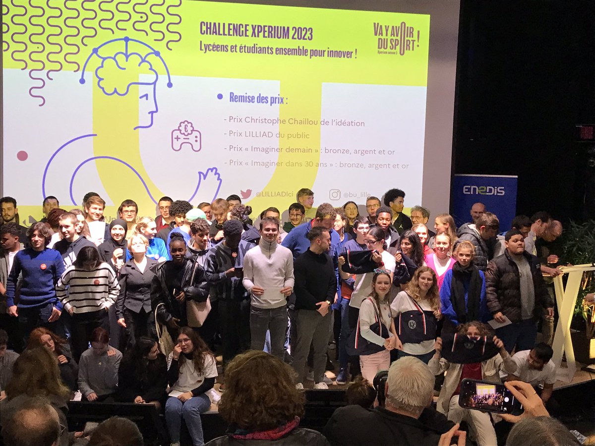 o_vanlaeres's tweet photo. C’est avec le prix bronze 🥉 dans la catégorie « imaginer demain » que nos élèves du @Lycee_Ribot  rentrent du challenge Xperium 🤩🤩🤩 félicitations à notre équipe !!!! 🎉 https://t.co/quJ4VAmeCB