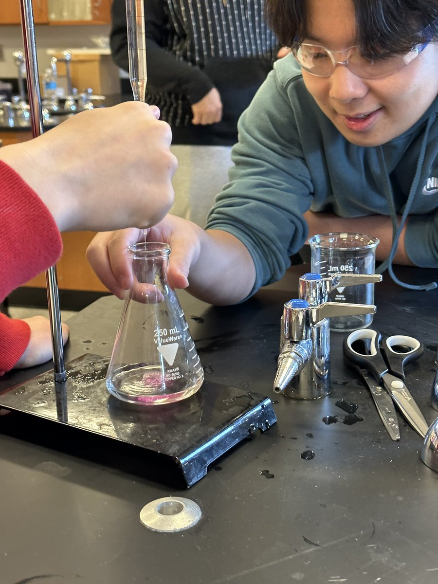 BeiermanChem's tweet photo. The yelling you heard from my classroom today was not a fight but a battle of the best titration in #achem! Titrations are the most widely used lab technique to determine the concentration of an unknown acid or base. Who won this year?? @WSDLibertyHS https://t.co/af8IwQl7Ks