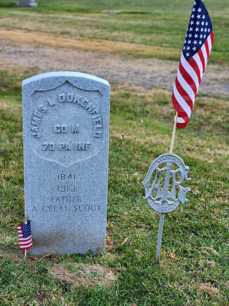 WCFieldsTweets's tweet photo. https://t.co/ncfbV82oeO Veterans Day Gravestone Flag Placement Ceremony Honoring W.C. Fields' parents in Philadelphia. A generational story of love and respect for W.C. FIELDS profound impact on shaping American culture. This heartfelt event led by granddaughter @DrHarrietFields https://t.co/HXxJ6Ne5bv