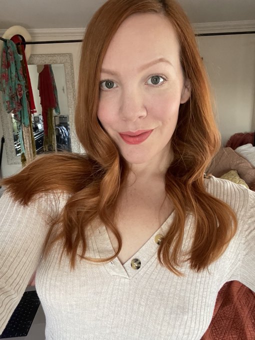 18 vs 37  Saw this trending in my feed so thought I'd drop some pics too. Almost 20 years! Where does