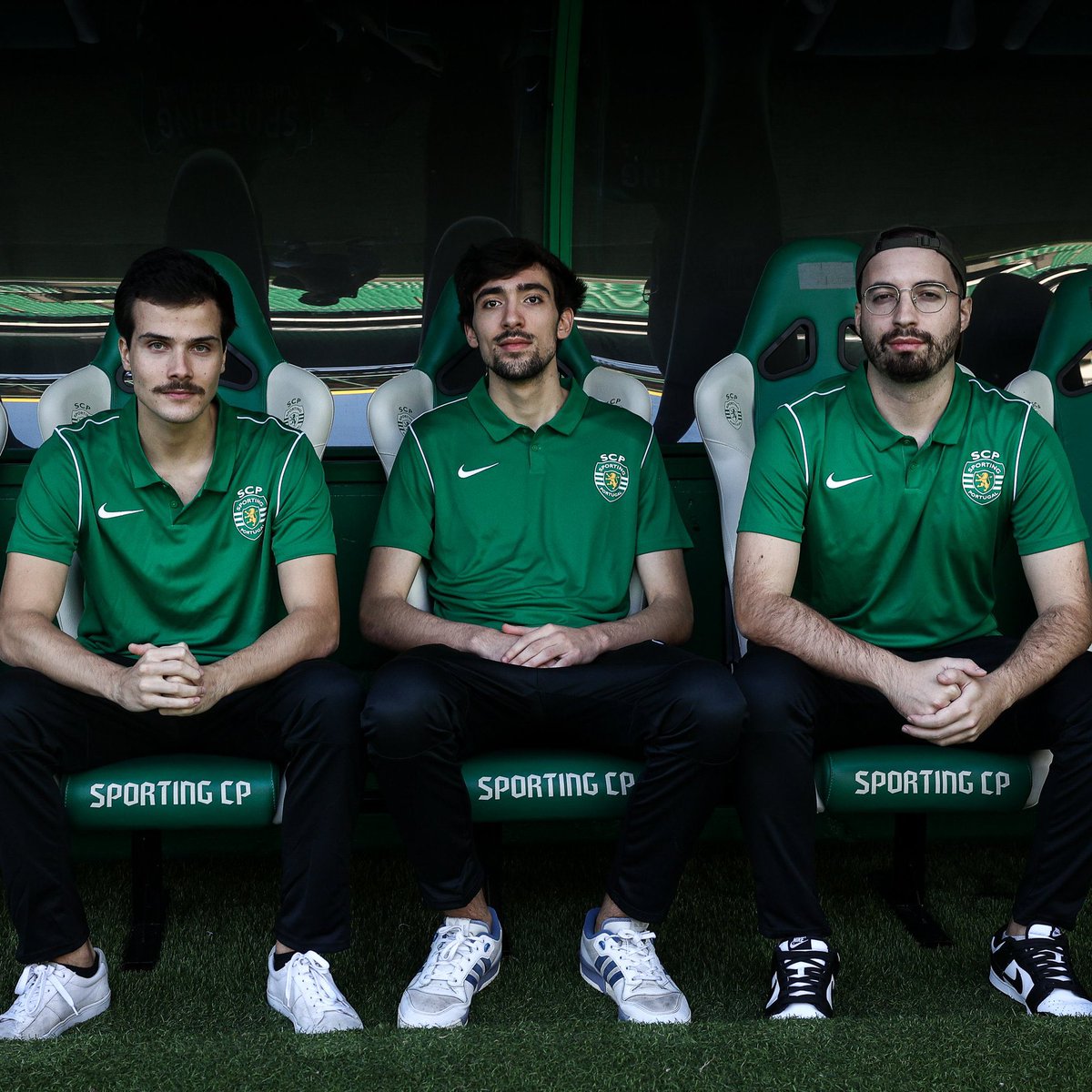 𝙍𝙚𝙖𝙙𝙮 𝙛𝙤𝙧 𝘼𝙘𝙩𝙞𝙤𝙣 🔛

A nova equipa #SCPEsportsAcademy, que irá participar nas competições da FPF eFootball 🎮 Boa sorte, Leões 🦁