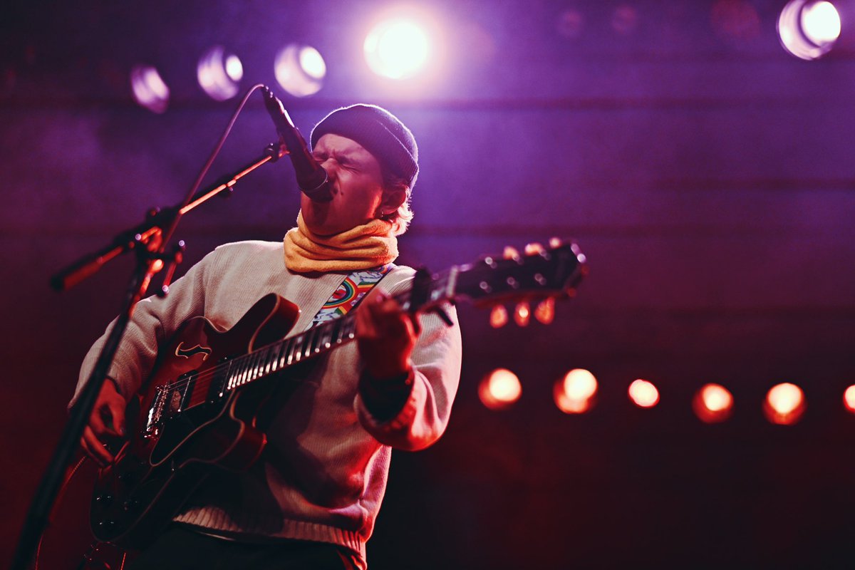 Last night in Seattle w/ <a href="/joyoladokun/">joy oladokun is in crocs.</a> :)