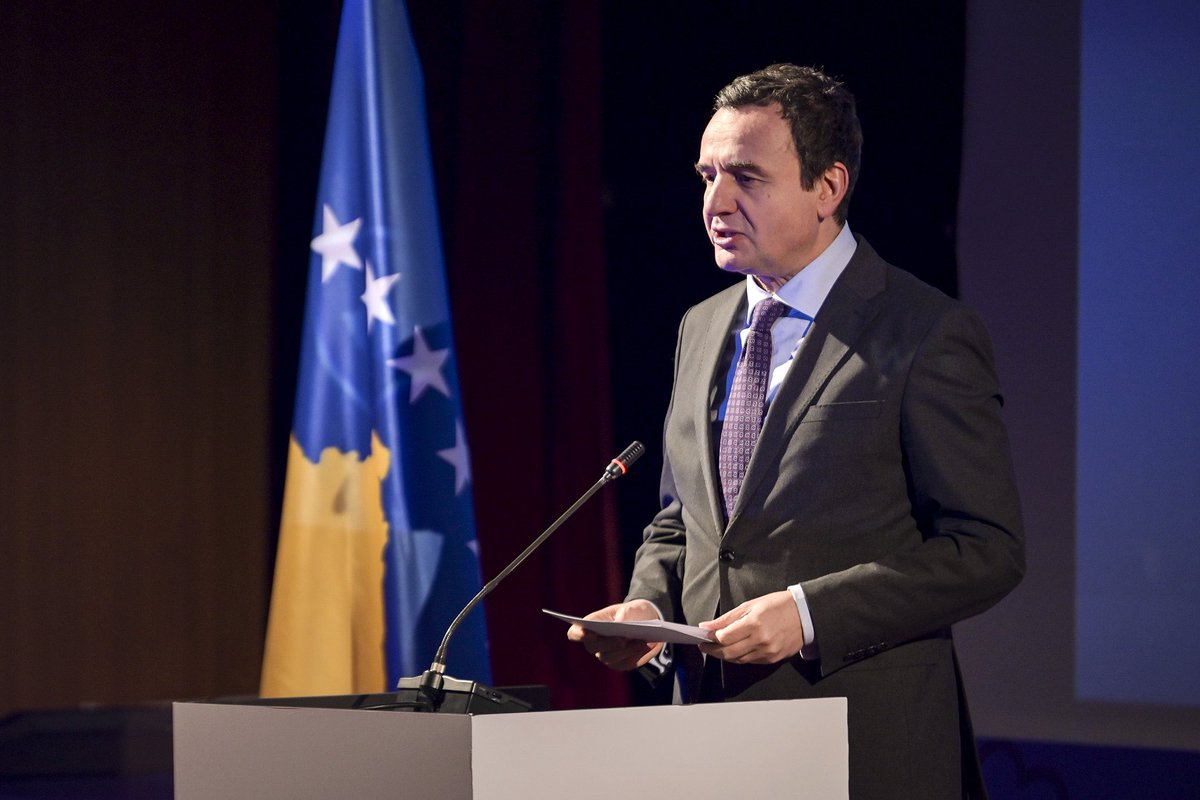 albinkurti's tweet photo. 🇽🇰's diaspora has enriched our country in innumerable ways: advocating against genocide, providing financial support, sharing their extensive skills etc. Honored to launch the inaugural @UlpianaForum, the first of its kind, exploring innovative government-diaspora collaboration. https://t.co/wbLJpF8wBT