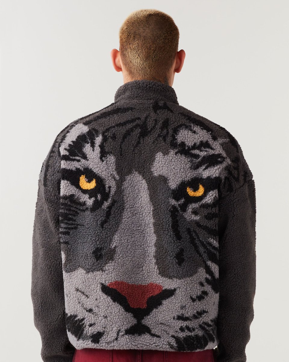 STEVENMENACE323's tweet photo. MENACE TIGER SHERPAS🐅

PINK 🎀
BLACK 🐈‍⬛ https://t.co/i5Sq3MQjVE