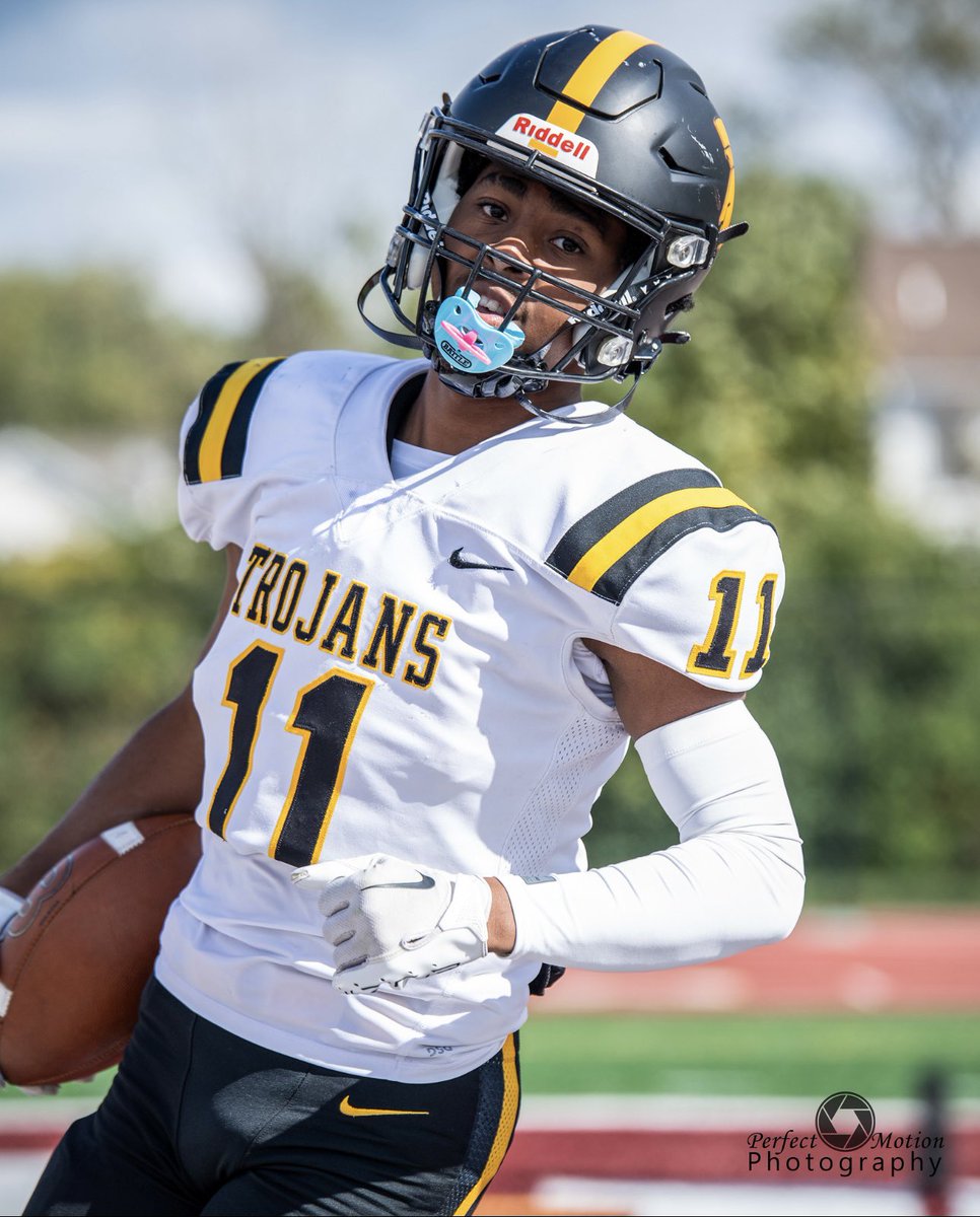 ZaireGood_'s tweet photo. Zaire Good CO’25 
Greece Athena High School 
WR/CB
5’10 160lbs
WR highlights 
8 games played 
Team all League County Award
Team MVP 
https://t.co/2m2iNwHuIl https://t.co/3RvGOLhwqU