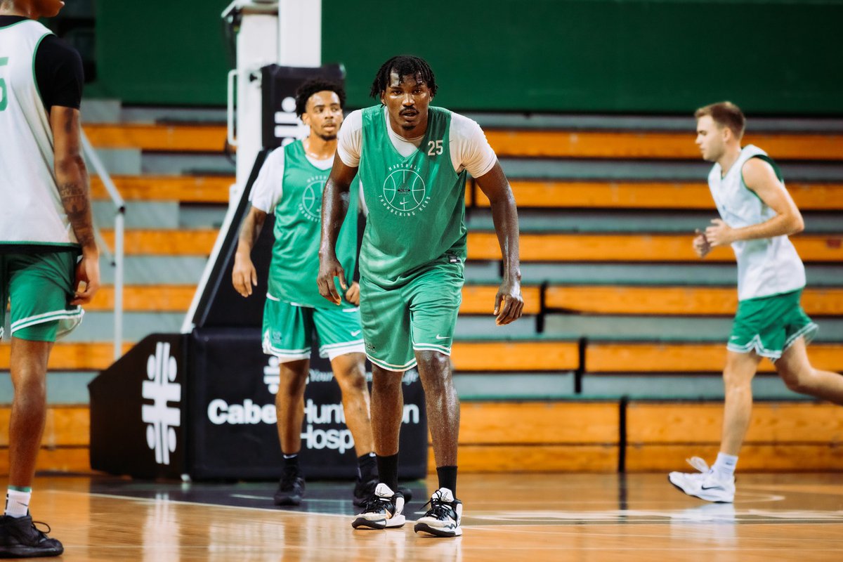 Herd_MBB's tweet photo. 𝟏 𝐌𝐨𝐫𝐞 𝐃𝐚𝐲 𝐁𝐞𝐟𝐨𝐫𝐞 𝐇𝐢𝐭𝐭𝐢𝐧𝐠 𝐓𝐡𝐞 𝐑𝐨𝐚𝐝

#BringOnTheHerd // #WeAreMarshall https://t.co/tjRVO7dQBQ