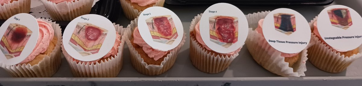#StopThePressureDay2023 was celebrated in #naasgeneralhospital, with edible education from @AmyDunne99 . @DMHospitalGroup @murphy2_anne @gillianobrien51 @DeirdreKelly8