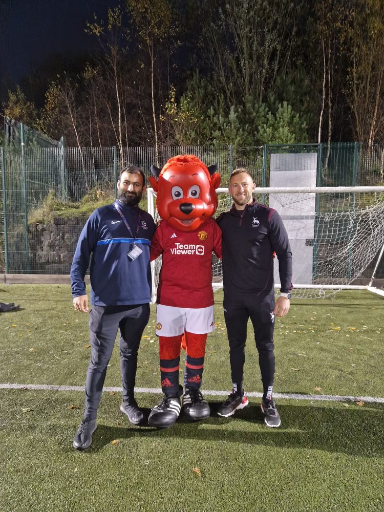 Waterhead Academy tweet media