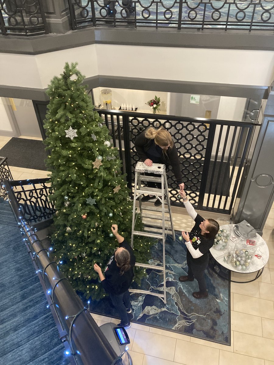 Holiday Inn Kanata tweet media